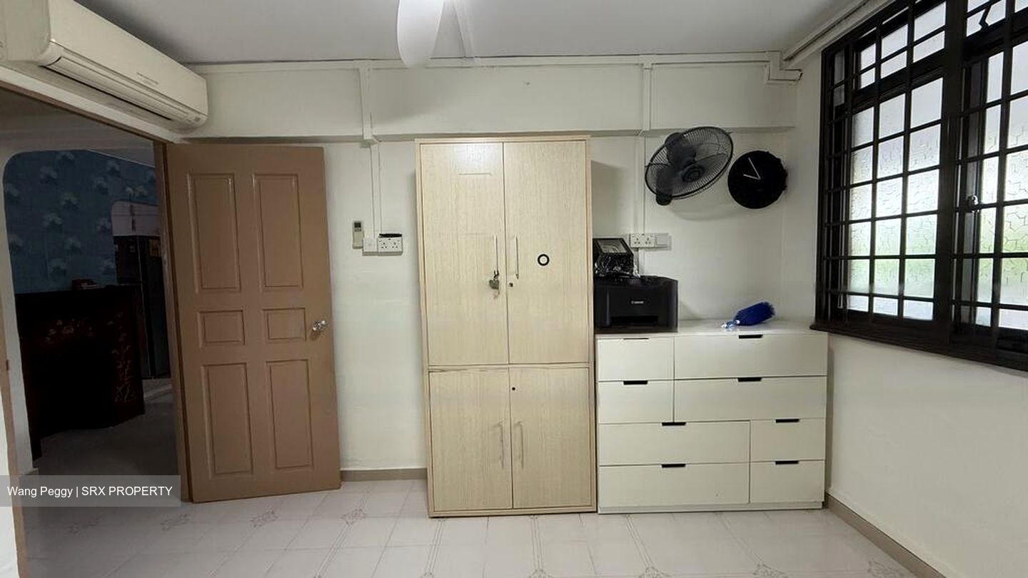 Blk 241 Serangoon Avenue 3 (Serangoon), HDB 3 Rooms #452931681